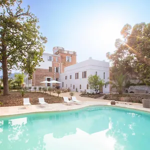 Hotel La Batisse En Blanc